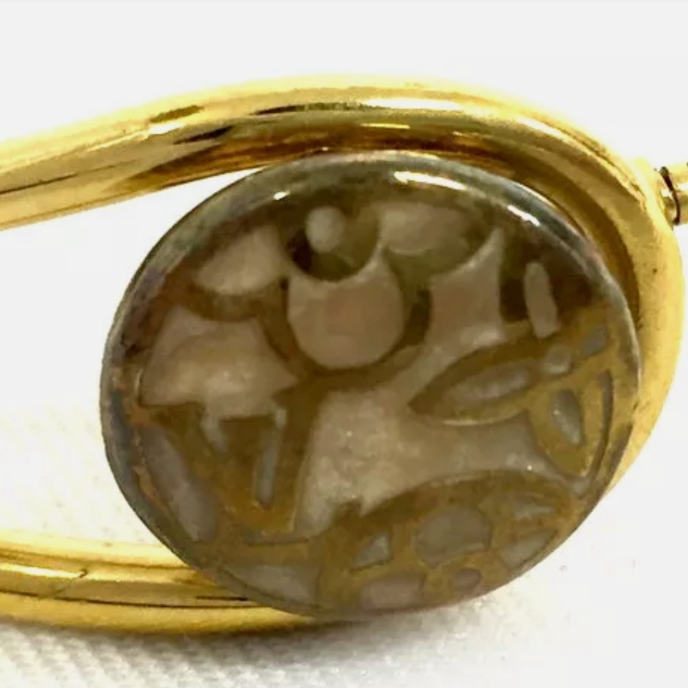 LOUIS VUITTON CELESTE MAGNET GOLD TONE BRACELET - Picture 8 of 16